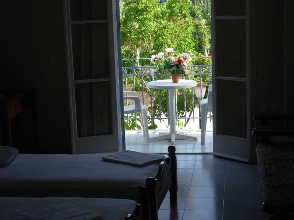 Louisa Studios Poros  Екстериор снимка